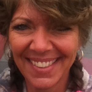 Meet your Posher, Pam